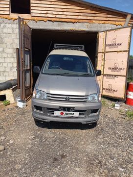    Toyota Town Ace Noah 1997 , 445000 , --