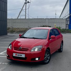 Хэтчбек Toyota Corolla 2005 года, 770000 рублей, Кемерово