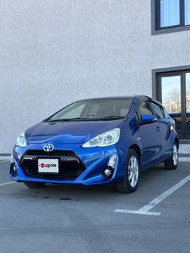  Toyota Aqua 2014 , 880000 , 