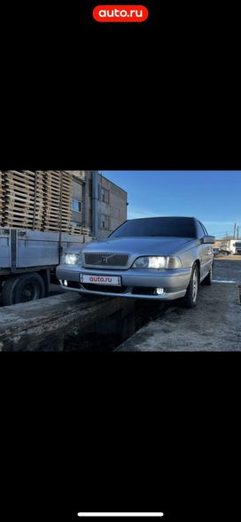  Volvo S70 1998 , 300000 , 
