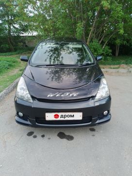    Toyota Wish 2005 , 900000 , 