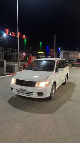    Nissan Bassara 2001 , 450000 , 