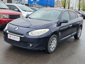  Renault Fluence 2011 , 700000 , -