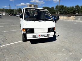   Nissan Vanette 1990 , 550000 , 