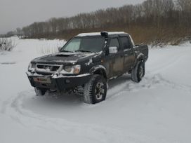  Nissan Navara 1999 , 720000 , 