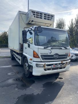   Hino 500 2014 , 3500000 , 