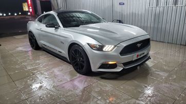  Ford Mustang 2015 , 2400000 , 