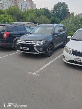 SUV   Mitsubishi Outlander 2015 , 1900000 ,  