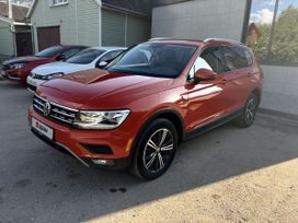 SUV   Volkswagen Tiguan Allspace 2019 , 2600000 , 