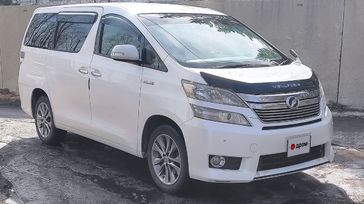    Toyota Vellfire 2012 , 2050000 , 