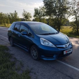  Honda Fit Shuttle 2011 , 950000 , 