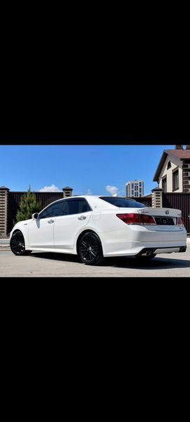  Toyota Crown 2014 , 2350000 , 