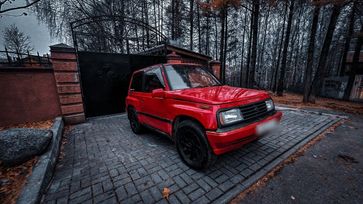  3  Suzuki Escudo 1992 , 300000 , 