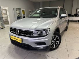 SUV   Volkswagen Tiguan 2018 , 2099000 , 