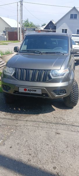 SUV     2017 , 950000 , 