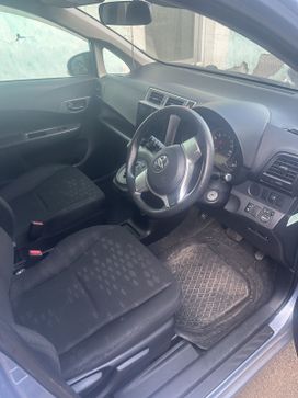  Toyota Ractis 2011 , 900000 , -