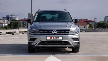 SUV   Volkswagen Tiguan 2019 , 1703000 , 
