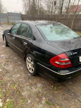  Mercedes-Benz E-Class 2002 , 500000 , 