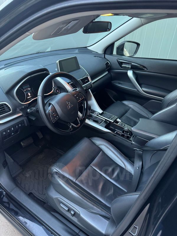 SUV   Mitsubishi Eclipse Cross 2018 , 1850000 , -