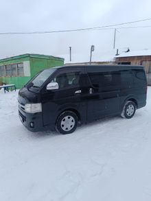  Hiace, 2011