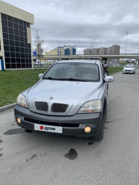 SUV   Kia Sorento 2004 , 700000 , 