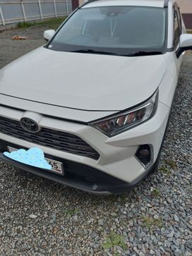 SUV   Toyota RAV4 2020 , 3500000 , -