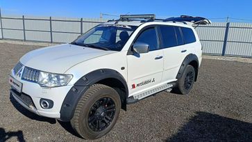 SUV   Mitsubishi Pajero Sport 2012 , 1500000 , 
