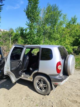 SUV   Chevrolet Niva 2008 , 355000 , 