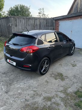  Kia Ceed 2012 , 890000 , 