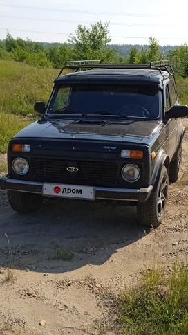  3   4x4 2121  2012 , 450000 , 