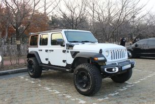 SUV   Jeep Wrangler 2020 , 3400000 , 