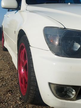  Toyota Altezza 1998 , 700000 , 