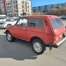  3   4x4 2121  1981 , 205000 , 