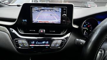 SUV   Toyota C-HR 2017 , 2400000 , 