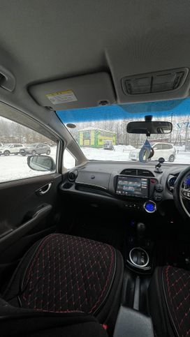  Honda Fit Shuttle 2012 , 1200000 , -