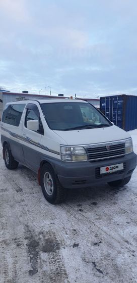    Nissan Elgrand 1992 , 990000 , -