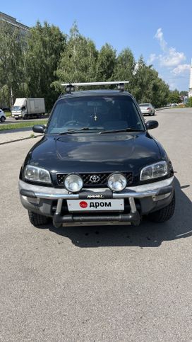  3  Toyota RAV4 1995 , 410000 , 