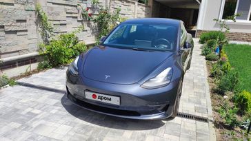  Tesla Model 3 2019 , 2990000 , 