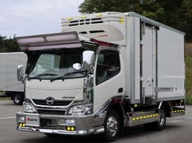   Hino Dutro 2018 , 3250000 , 