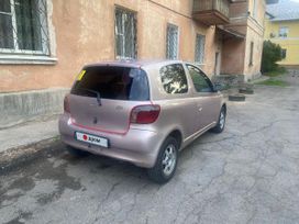 3  Toyota Vitz 2001 , 280000 , 