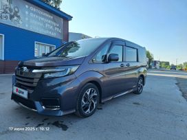    Honda Stepwgn 2017 , 2600000 , 