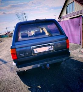  3  Toyota Hilux Surf 1989 , 700000 , 