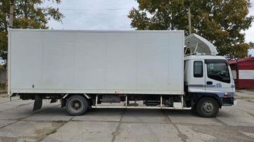   Isuzu Forward 2004 , 2150000 , --