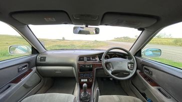 Toyota Mark II 1999 , 650000 , 