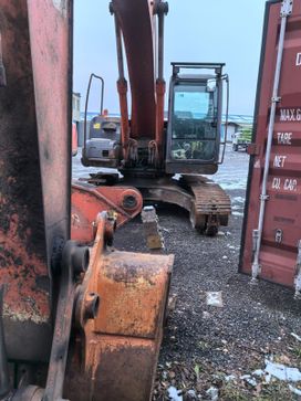   Hitachi ZX240-3 2008 , 2100000 , 