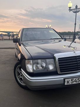  Mercedes-Benz E-Class 1988 , 370000 , 