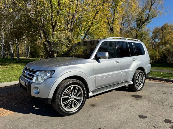 SUV   Mitsubishi Pajero 2008 , 1720000 , 