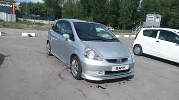  Honda Fit 2002 , 495000 , 