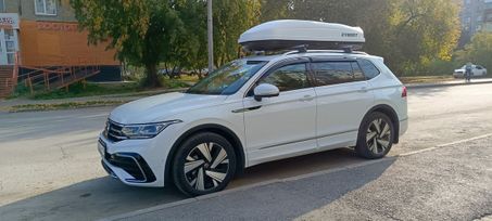 SUV   Volkswagen Tiguan L 2023 , 5100000 , 