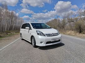    Toyota Isis 2009 , 995000 , 